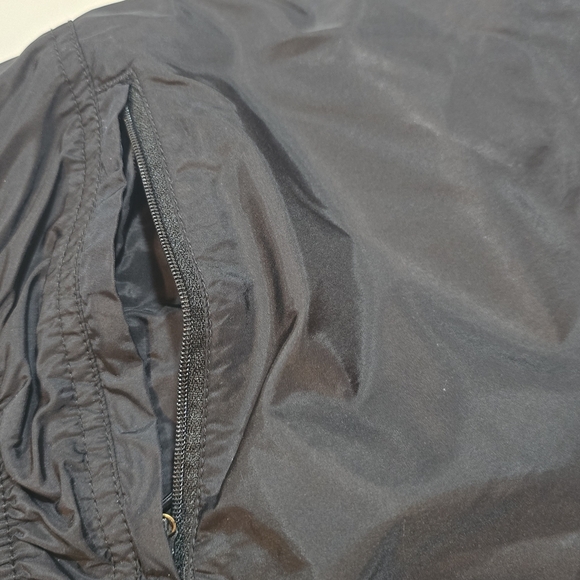 Vintage Nike Nylon Track Pants Joggers Black Mens Size Large Three Pockets - Picture 8 of 8